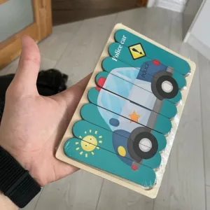 J***n vásárlótól kapott 3D-s fa csíkos rajzfilm puzzle.