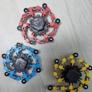 C***a vásárlótól kapott transzformálható robot fidget spinner.