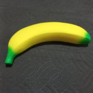 J***a vásárlótól kapott Anti-Stressz Nyomkodható Banán Játék.