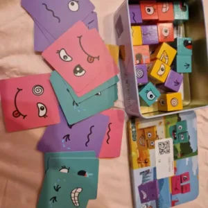 B***v vásárlótól kapott Kifejezés Puzzle Építőkocka Játék csengővel.