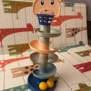 Joc cu bile pe pista Montessori primit de la cumpărătorul M**e.