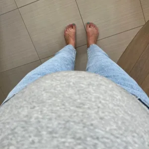 Blugi de maternitate Over Bump primiți de la cumpărătorul M******y.