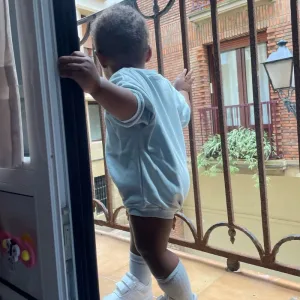 Babapamut cu mânecă lungă Bubble Romper primit de la cumpărătorul D***m.