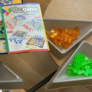 Blokus Patrate Joc de Societate pentru 4 jucători primit de la cumpărătorul R****h.