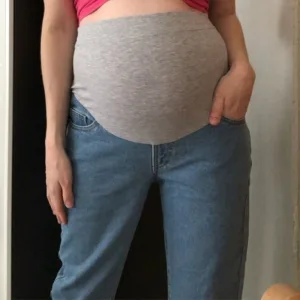 Blugi de sarcină Over Bump primiți de la cumpărătorul L****r.