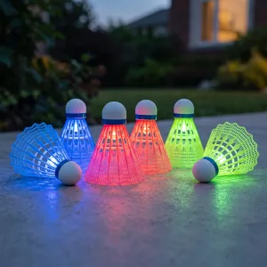6 db-os, fényes LED-es, világító nejlon tollaslabda szett